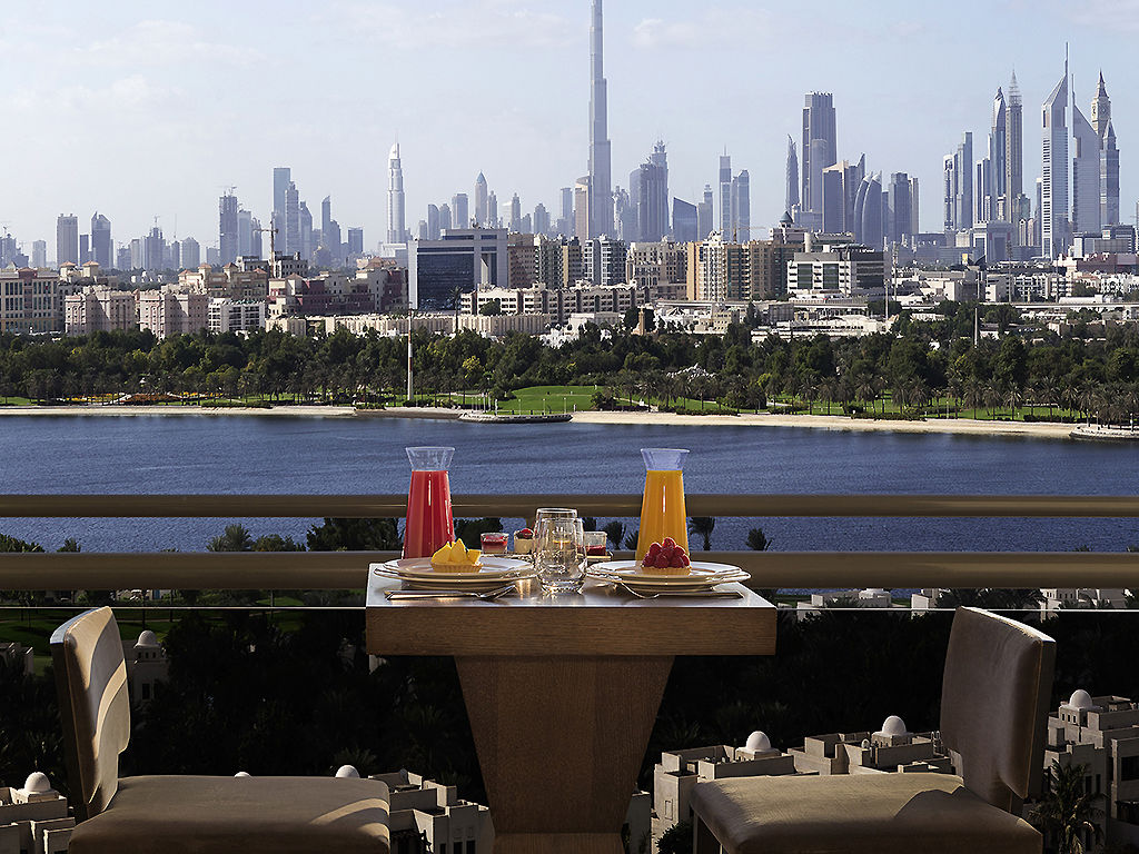Pullman Dubai Creek City Centre Residences Restaurant foto